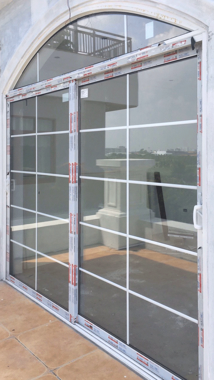 cua nhom xing fa nhap khau 11