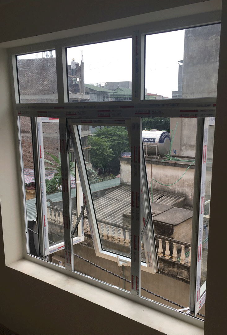 cua nhom xing fa nhap khau 15