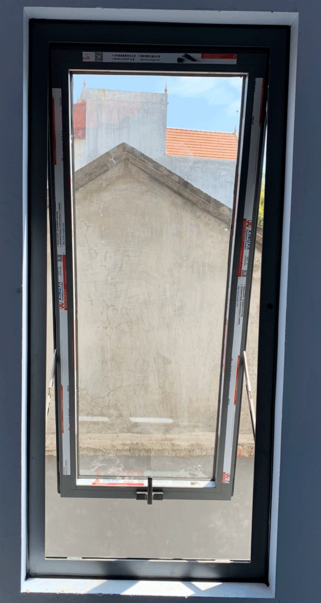 cua nhom xing fa tem do 4