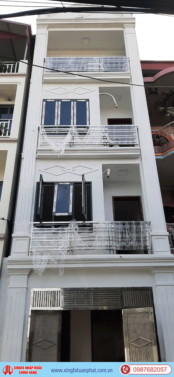 cua nhom xing fa tai gia lam