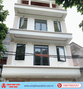 cua nhom xing fa tai hoang mai