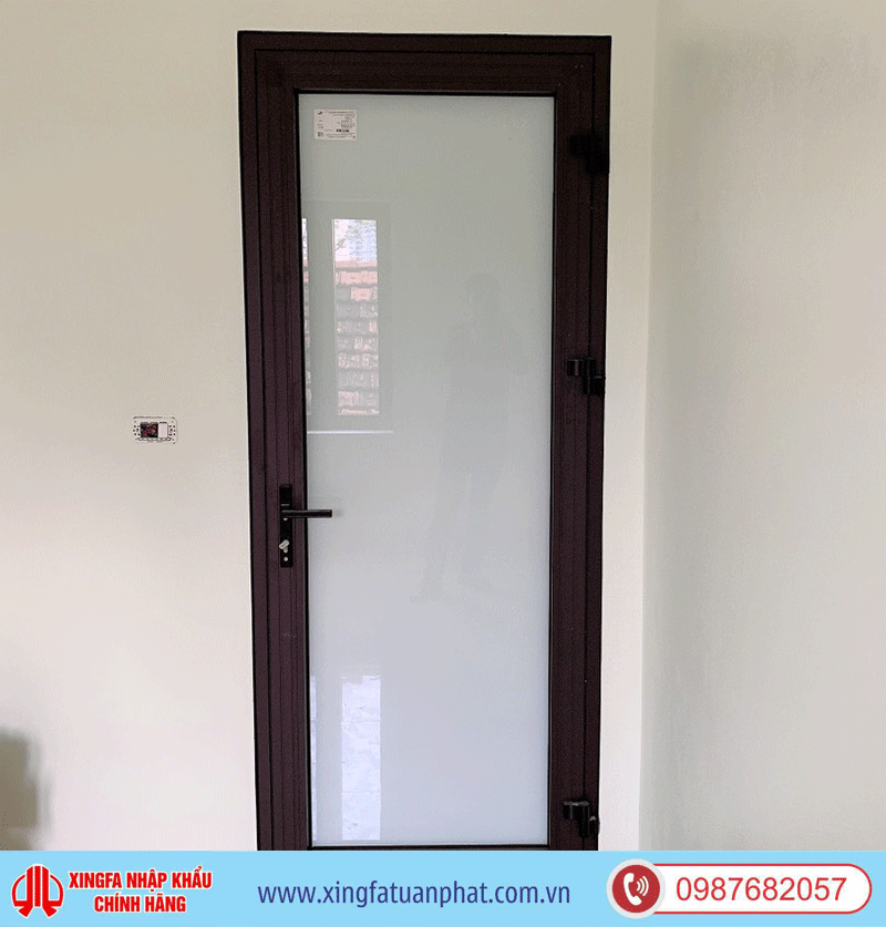 Mẫu cửa đi cho cửa thông phòng Mau cua di cho cua thong phong