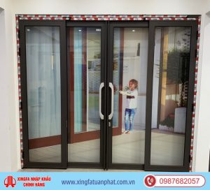 cua truot quay blk 7