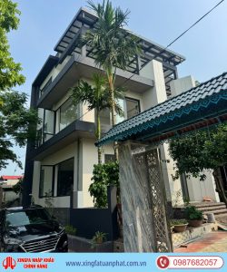 Cua nhom xingfa tai Yen Dung